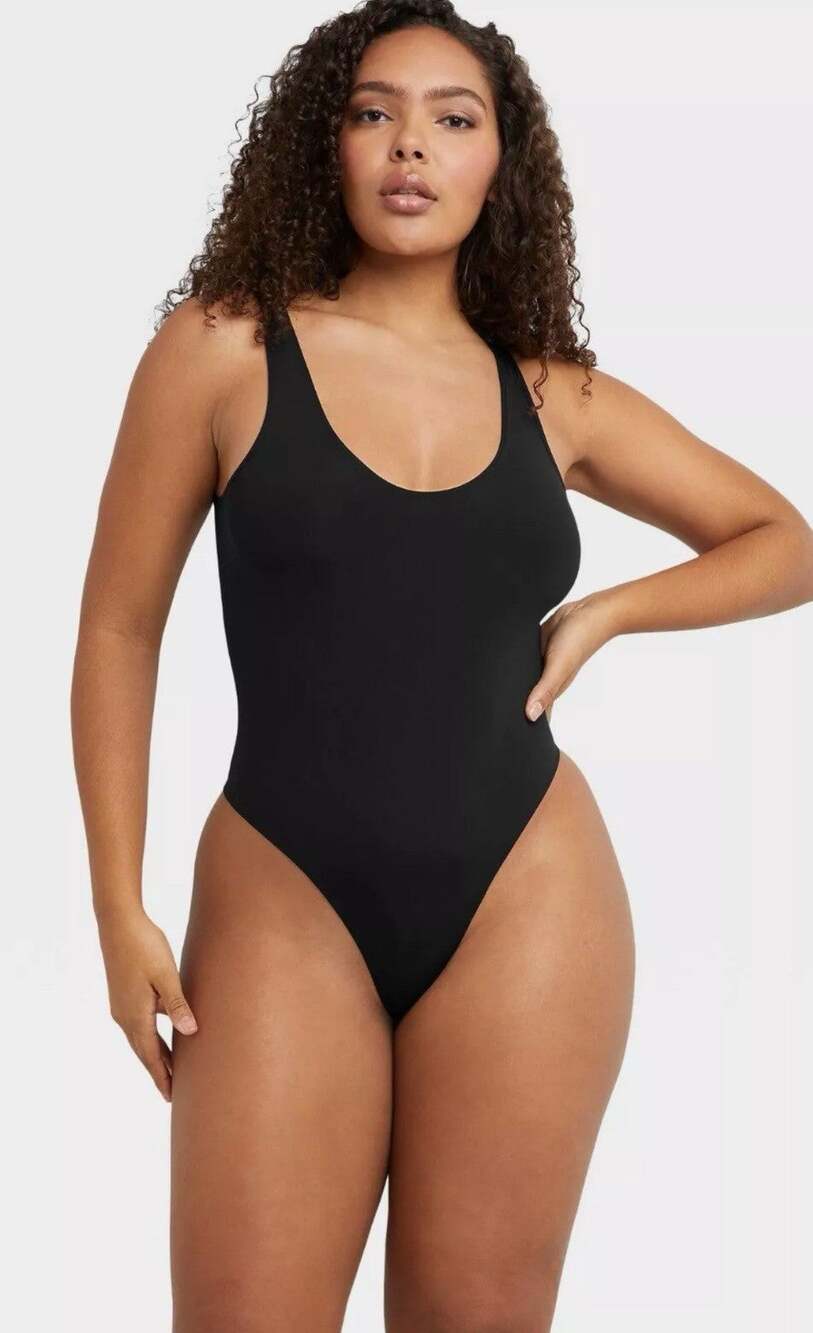 Maidenform Women’s Smoothing Seamless Bodysuit Black Size XL NWT BS13